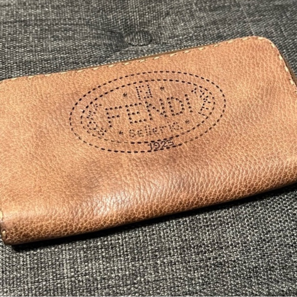 Fendi Tan Leather Wallet- Offers Welcome💕